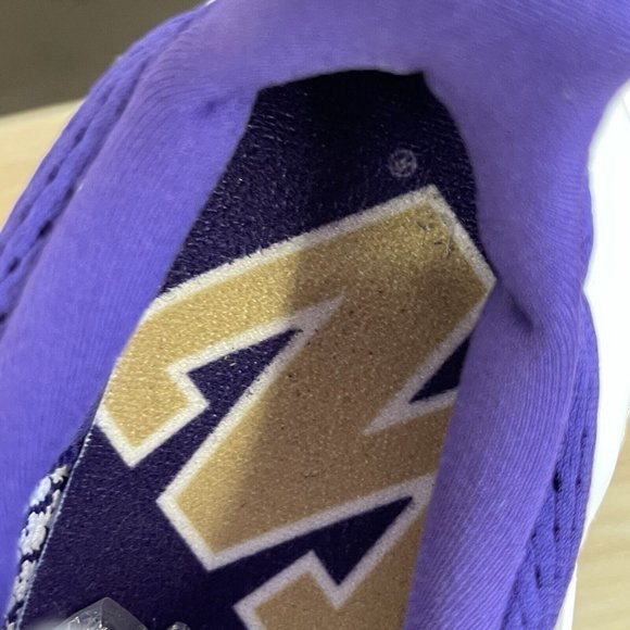 Adidas Ultraboost 1.0 Washington Huskies PE Purple White Gold (HG5867) Sz 7.5 US - Picture 9 of 11